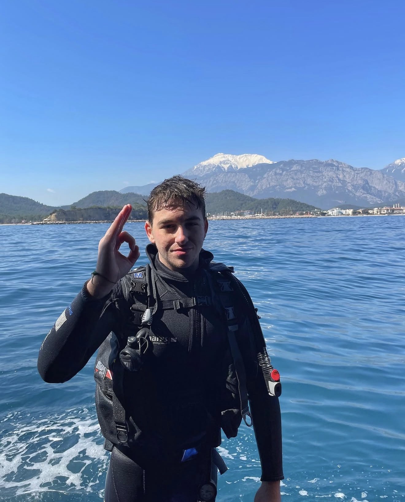 Merthan Selen in scuba gear