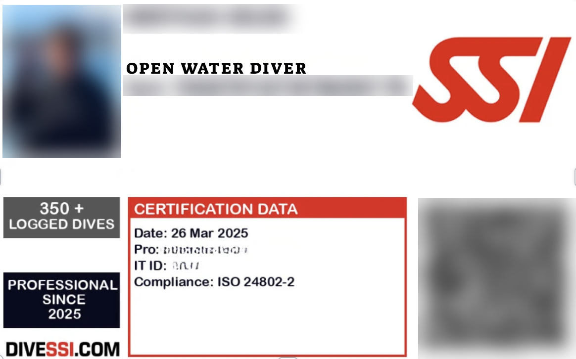 SSI Open Water Diver örnek kart görünümü; fotoğraf, ad soyad, sertifika numarası ve QR kodu bulanıklaştırılmıştır
